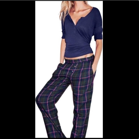 💚 Victoria secret pj set - Picture 2 of 9